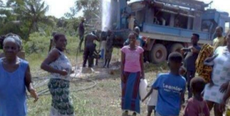 FUNDACIÓN RODE - MEJORA DEL ABASTECIMIENTO DE AGUA POTABLE PARA EL DESARROLLO DE PITIKÉ Y TABLAKÉ FUNDACIÓN RODE - MEJORA DEL ABASTECIMIENTO DE AGUA POTABLE PARA EL DESARROLLO DE PITIKÉ Y TABLAKÉ