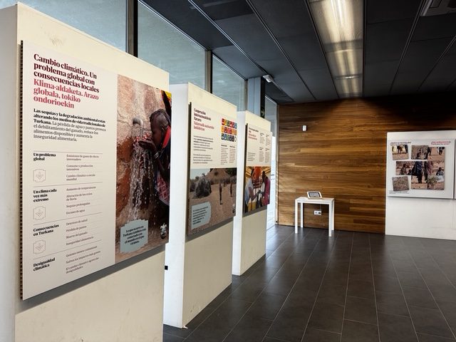 Fundación Rode TURKANA VIVIR DONDE EL AGUA DECIDE EL FUTURO Fundación Rode TURKANA VIVIR DONDE EL AGUA DECIDE EL FUTURO